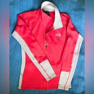 The Northface flash dry windbreaker soft shell jacket small